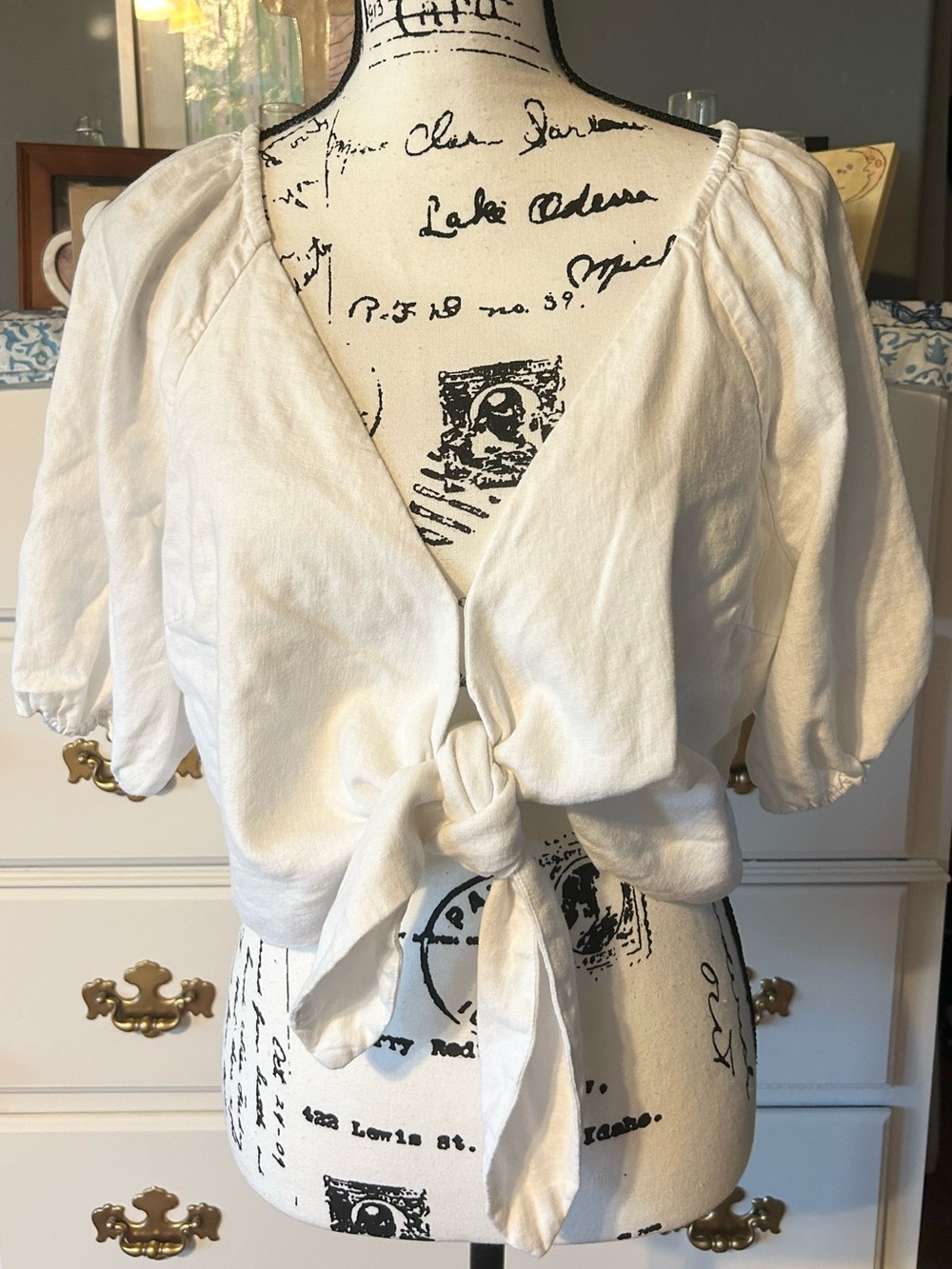 Abercrombie & Fitch White Tie-Front Linen Blend Crop Top EUC